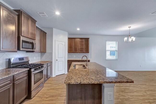 Photo - 2331 Strong Horse Dr