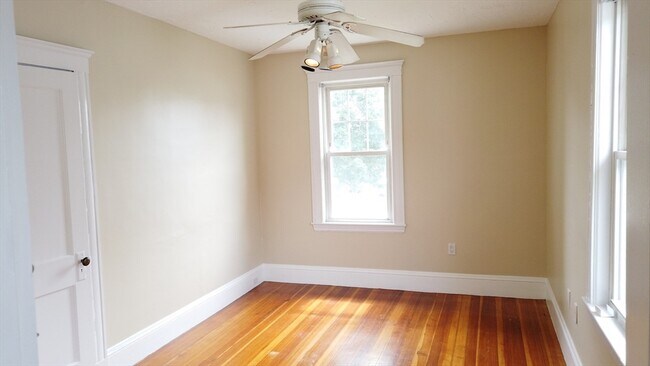 Photo - 132 E Elm Ave Unit 2