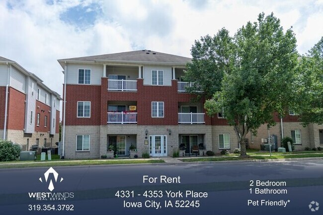 Building Photo - $1,300 | 2 Bedroom, 1 Bathroom Condo | Pet...