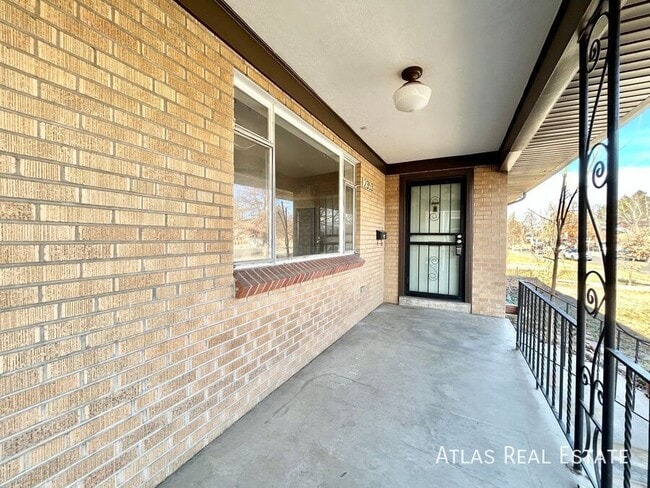 Photo - 2353 S Sherman St Unit A