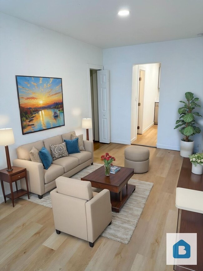 Building Photo - 2422 W Vermijo Ave Unit 5 Rental