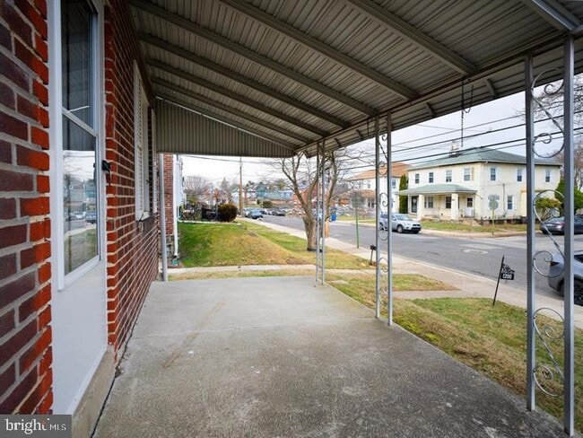 Building Photo - 1200 Angora Ave