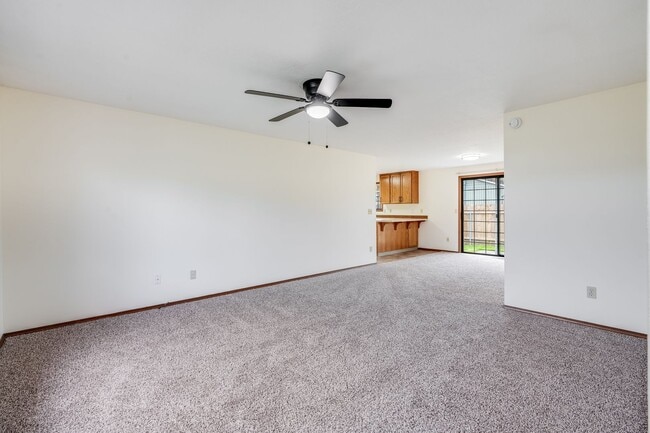 Photo - FEW1330-1332 Unit FEW1332