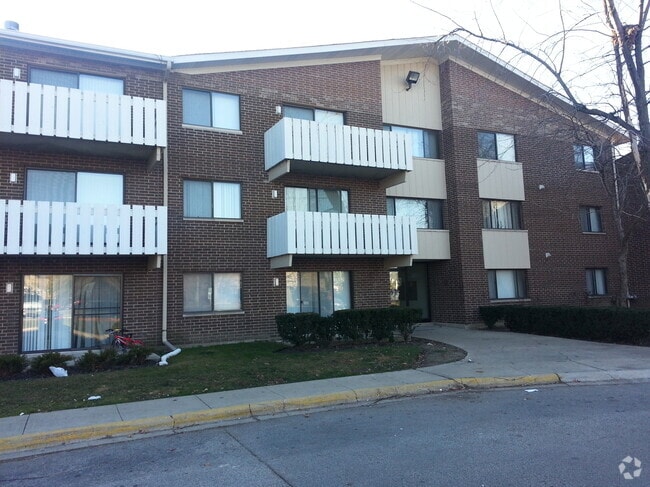 Building Photo - 3000 Bayside Dr Unit 000 Rental