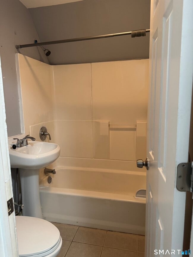 Photo - 274 Orange St