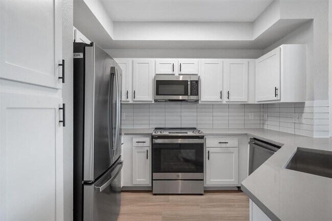 Photo - 2320 Gracy Farms Ln Unit 1423