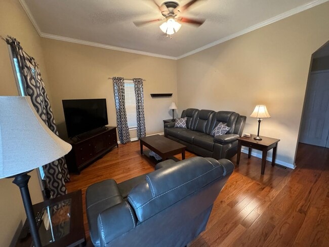 Photo - MOVE-IN READY!