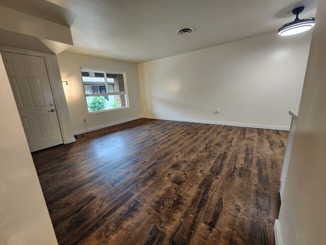 Living Room - 431 S Simpson Ave Unit D