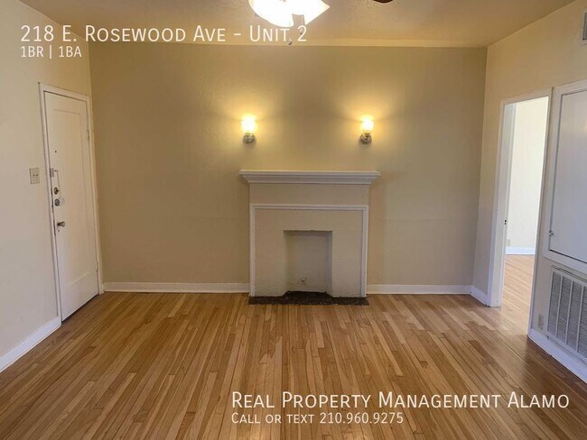 Photo - 218 E Rosewood Ave Unidad 2