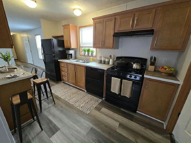 Photo - 345 Brutus Dr