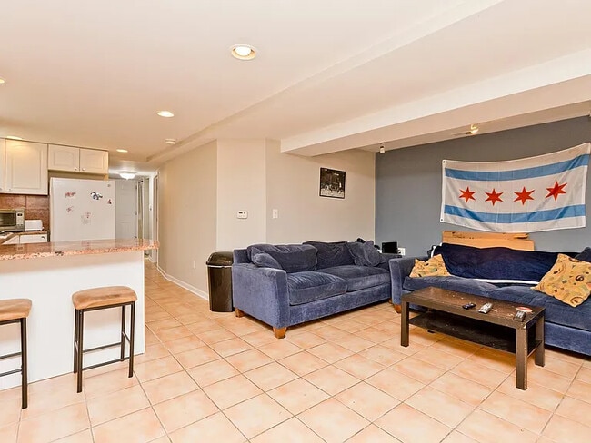 Photo - 1905 W Huron St Unit G