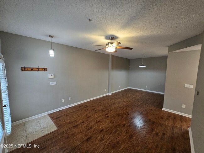 Photo - 575 Oakleaf Plantation Pkwy Unit 903