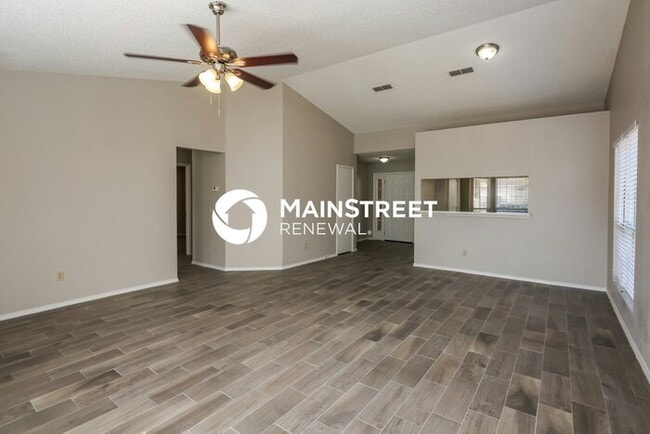 Photo - 3 Bedroom Pet-Friendly Home in Watauga, TX with Main Street Renewal