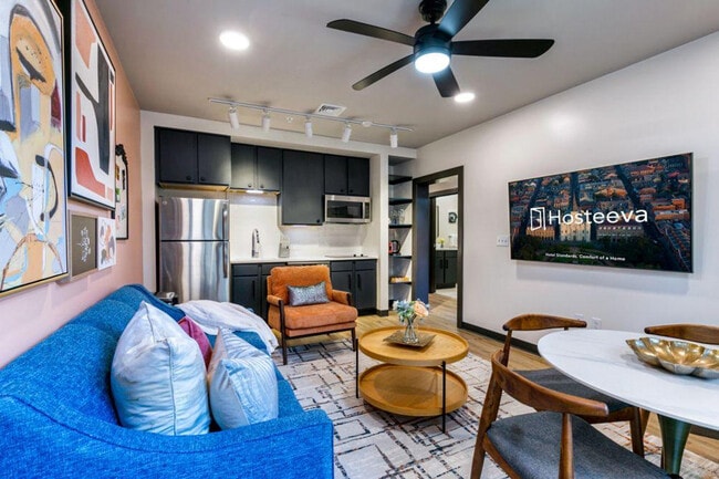 Photo - 611 Commerce St Unit ID1267079P