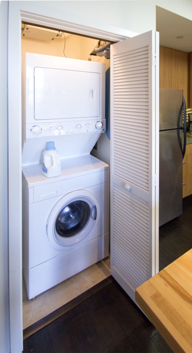 in-unit Washer/Dryer - 1080 Park Blvd Unit 1409
