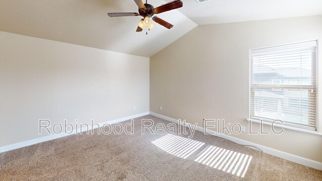 Photo - 3529 Autumn Colors Dr