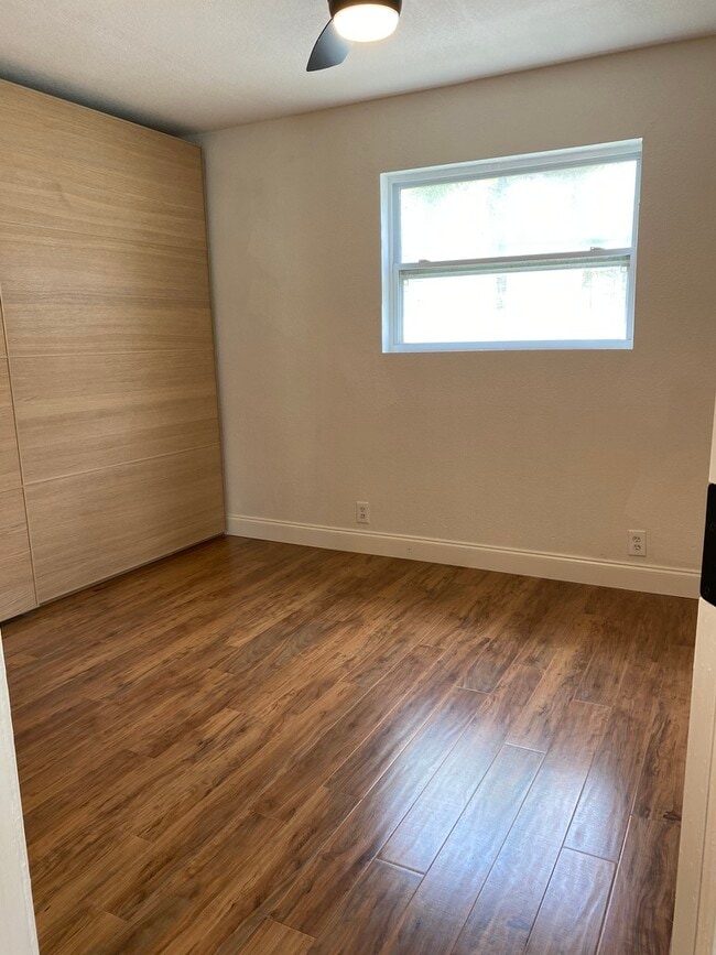 Photo - 129 36th Ave NE