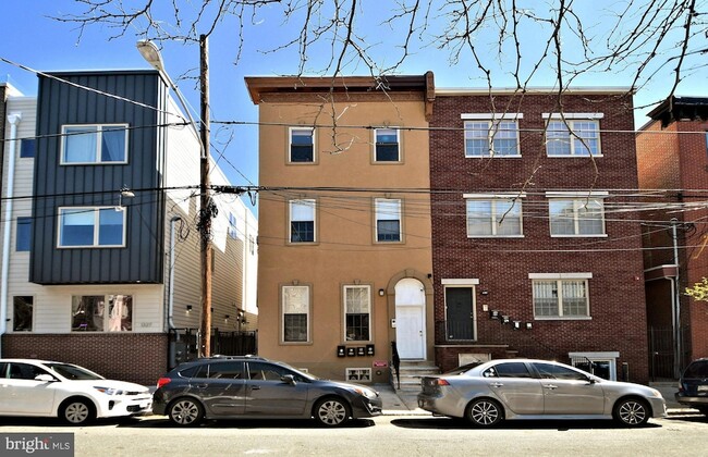 Building Photo - 1325 N Franklin St Unit 4D Rental