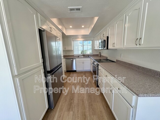 2995 Lexington Cir