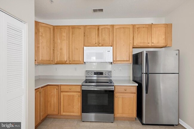 Photo - 2495 Amber Orchard Ct Unit 303