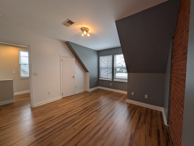 Photo - 158 Park St Unit 2