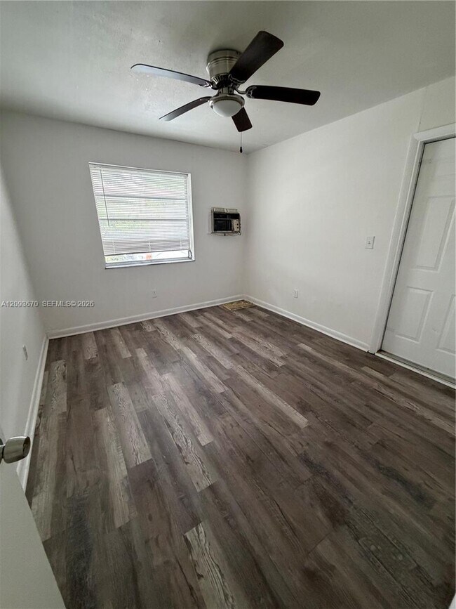1455 NE 146th St Unidad A