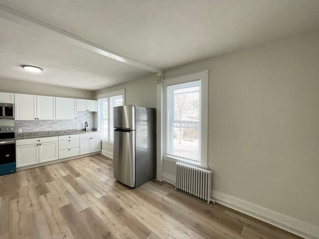 Photo - 71 6th St Unit B