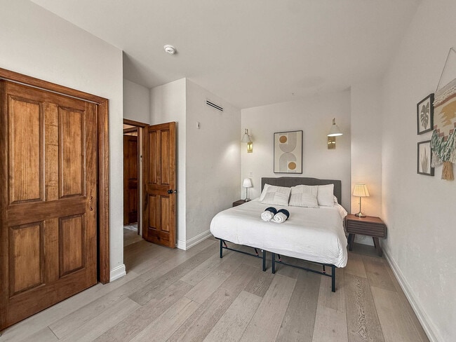 Photo - 309-11 South St Unidad ID1055804P