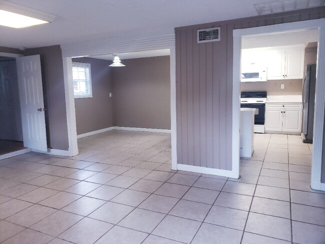 Photo - 5161 Water Way Ln Unit Apt. B