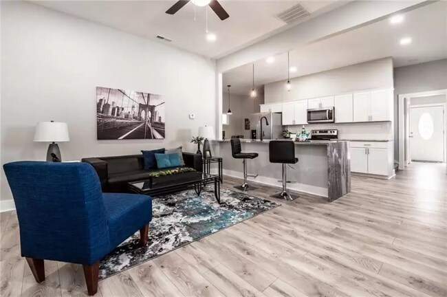 Photo - 243 Terrace Ave