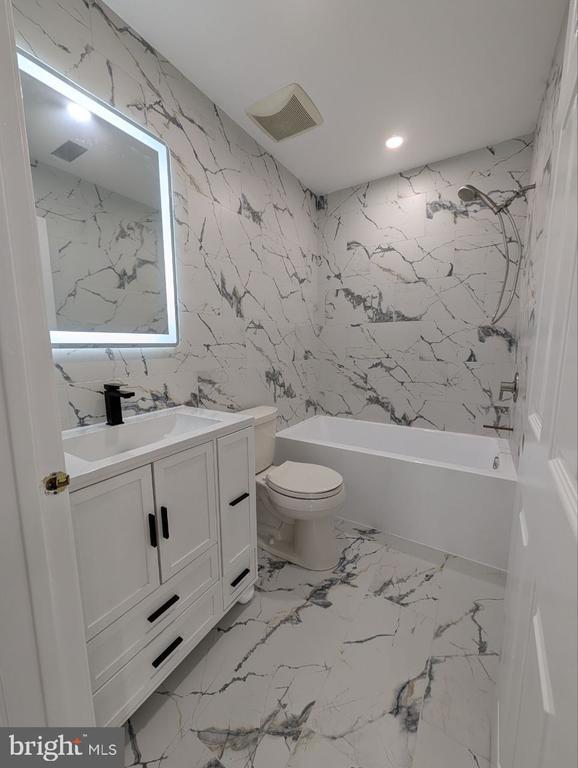 Photo - 810 Diamond Dr Unit 810