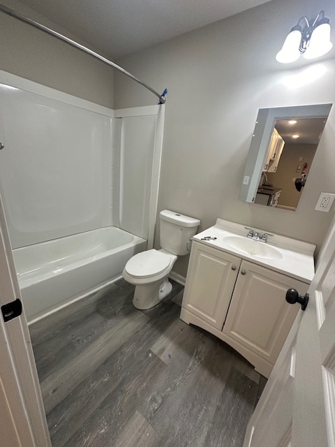 Photo - 355 Walnut St Unit B