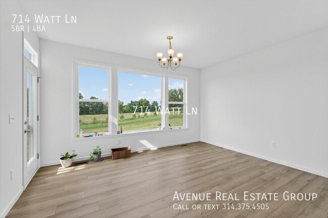 Photo - 714 Watt Ln
