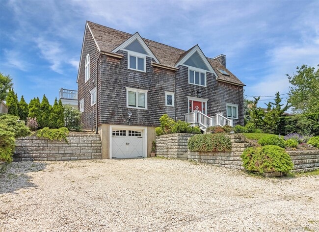 Photo - 2700 Sound Dr