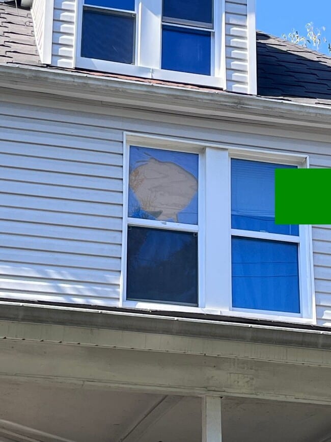 Photo - 728 E 93rd St