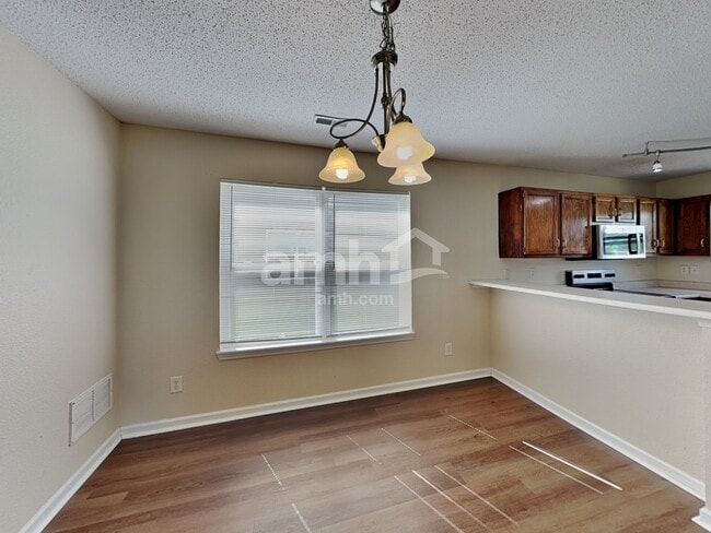 Photo - 1347 Egret Ln