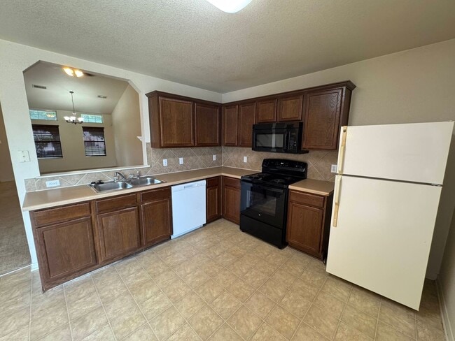 Photo - 3302 Catalina Dr