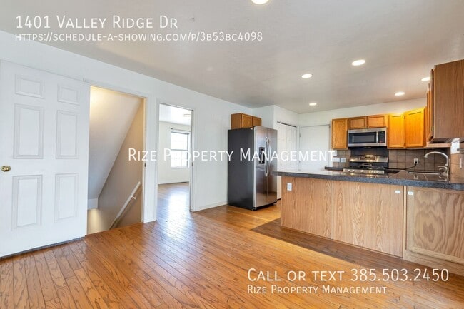 1401 Valley Ridge Dr