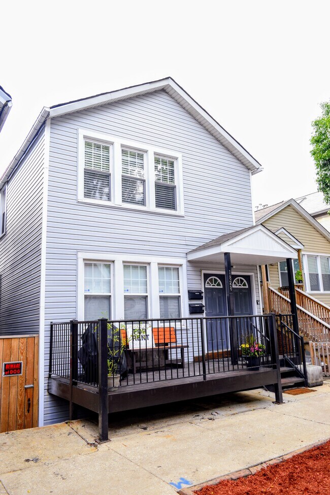 Photo - 1828 N Bissell St Unit #1