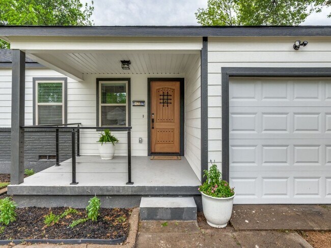 Photo - 3160 Bannon Dr