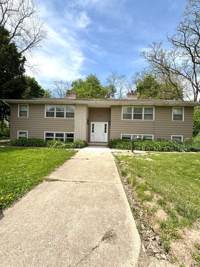 Photo - 5705 Potter St Unit 1