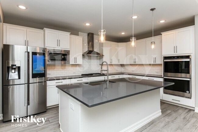 Photo - 937 Crest Breeze Dr