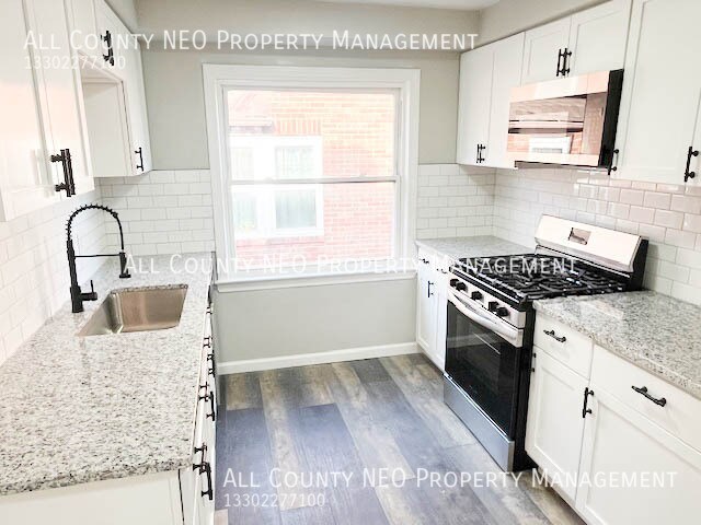 Photo - 13526 Cedar Rd Unit Up