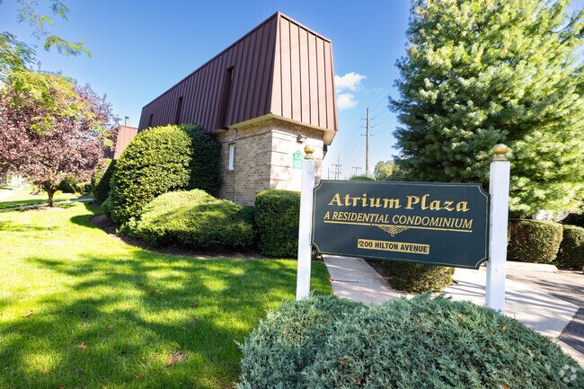 Building Entrance - Atrium Plaza Condominium