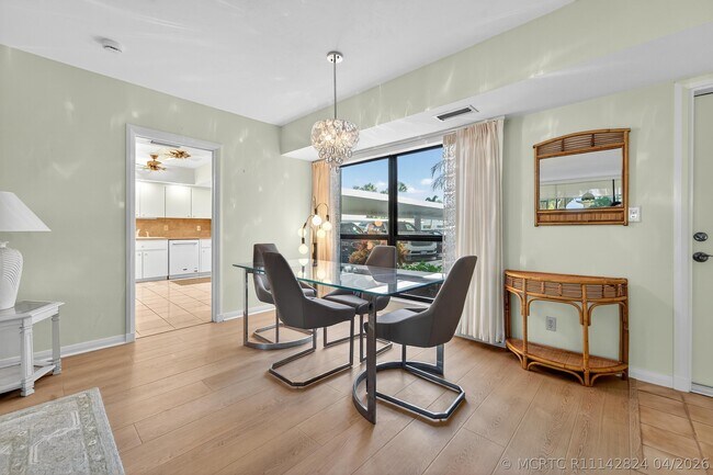 6 Concourse Dr Unit A