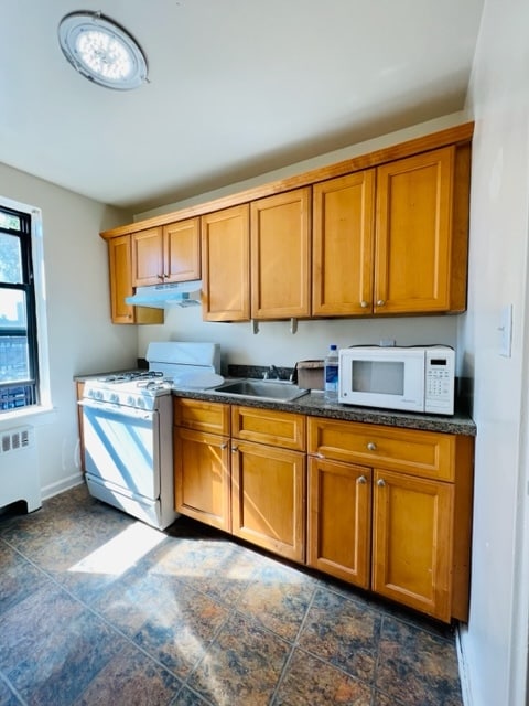 Photo - 118 Washington Ave Unit top floor