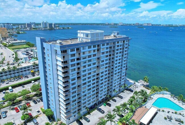 Building Photo - 1865 79th Street Causeway Unit 6N