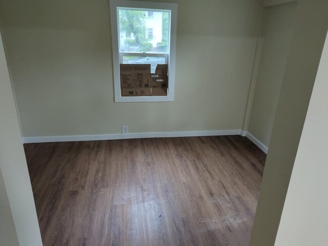 Photo - 1030 E 6th Ave