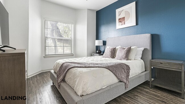 Photo - 19275 Stone Oak Pkwy Unit 1325