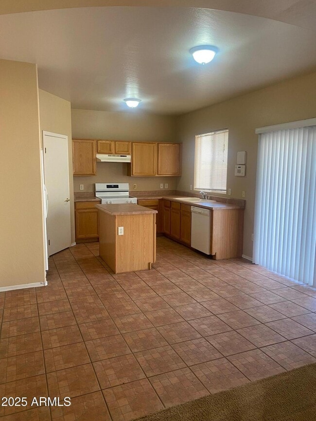 Photo - 12190 W Belmont Dr